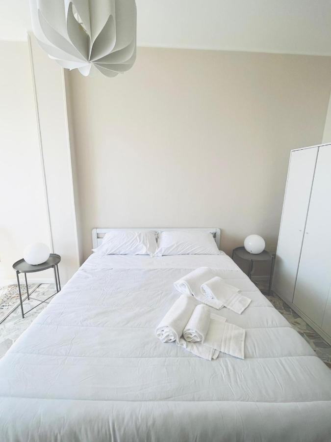 Suite Sunset 7 - Fronte Mare Sanremo Exterior photo