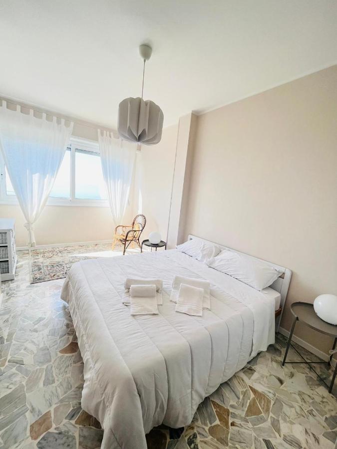 Suite Sunset 7 - Fronte Mare Sanremo Exterior photo